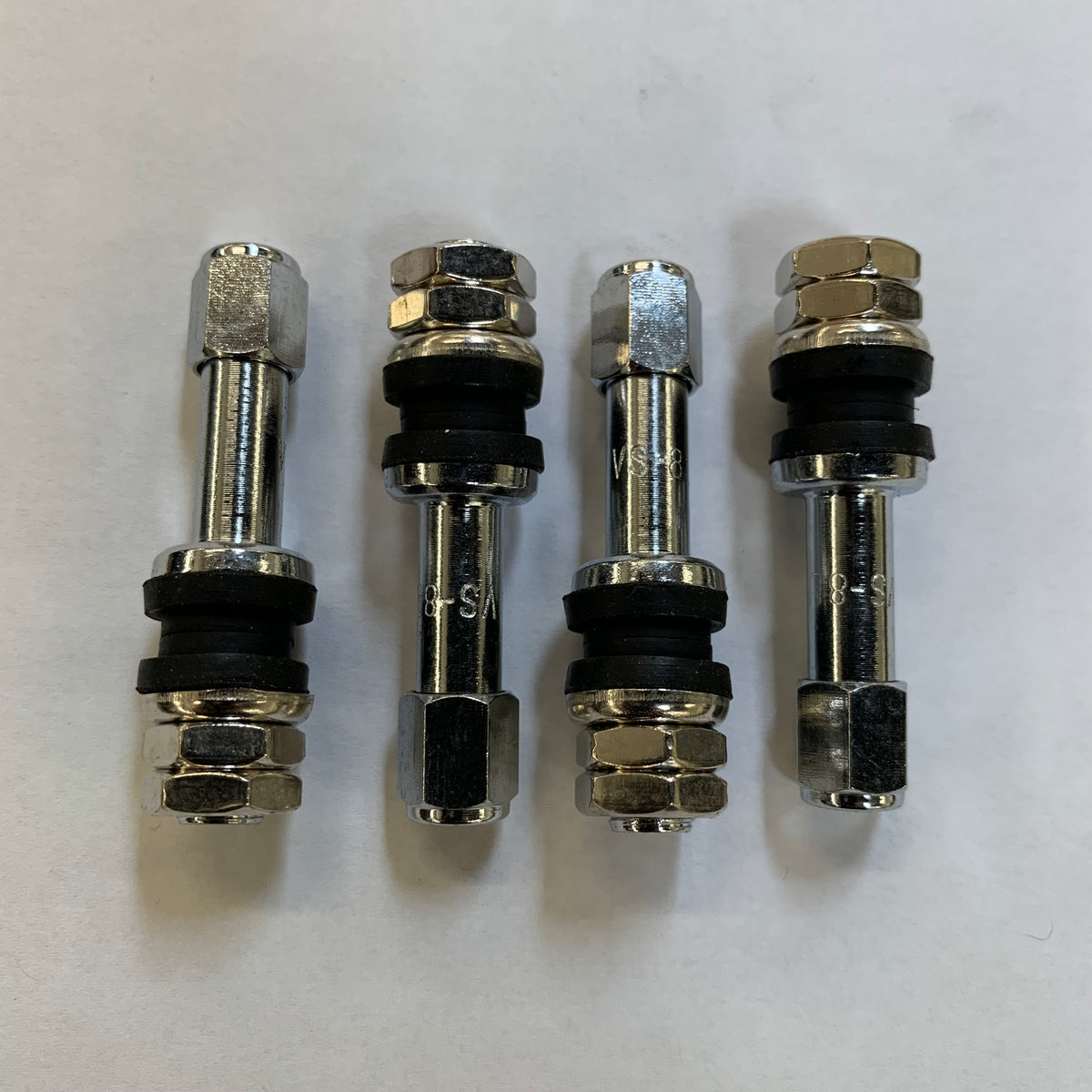 ALUMINUM VALVE STEM SILVER (4pcs./pack) VS-8L